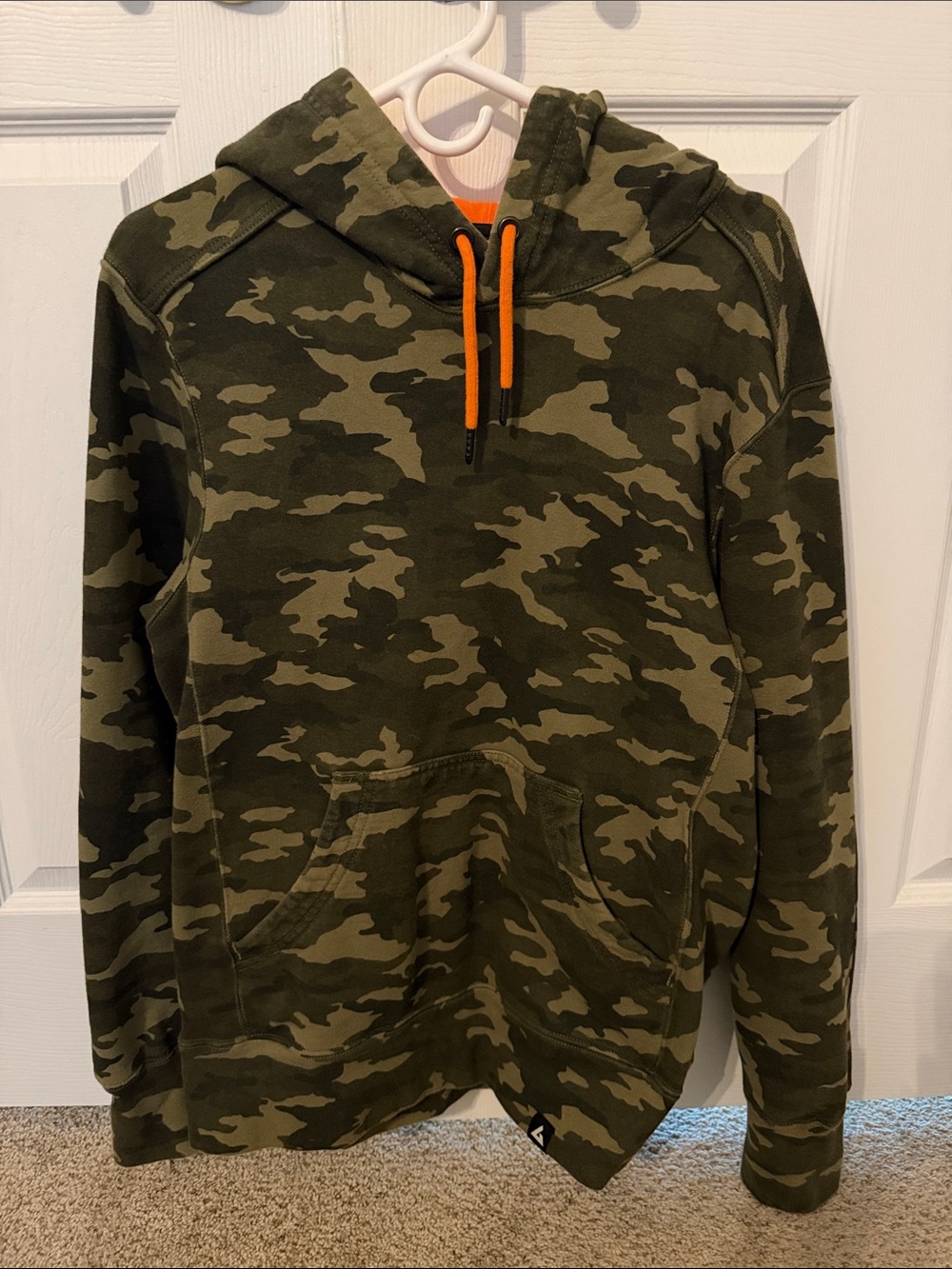 Men’s American Giant Olive Camo Hooded Pullover with Orange Drawcords Size Small